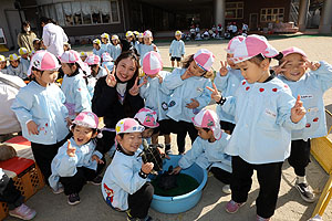 ふれあい動物園　たのしかったね　年少組