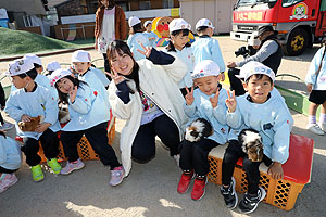 ふれあい動物園　たのしかったね　年中・ひよこ組