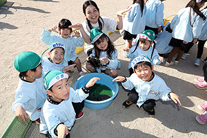 ふれあい動物園　たのしかったね　年長組