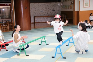 エンゼルドームで楽しい運動遊び　うさぎ・りす・ことり