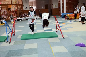 エンゼルドームで楽しい運動遊び　こあら・ぱんだ・きりん