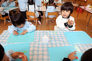 クリスマスケーキの制作　きりん