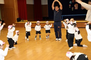 体操教室　たのしかったね　ー跳び箱ー　うさぎ