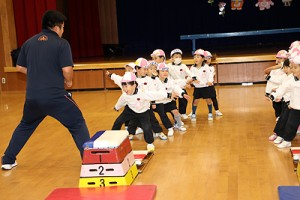 体操教室　たのしかったね　ー跳び箱ー　うさぎ