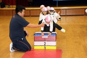 体操教室　たのしかったね　ー跳び箱ー　うさぎ