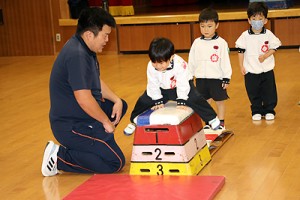 体操教室　たのしかったね　ー跳び箱ー　りす