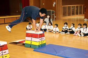 体操教室　たのしかったね　ー跳び箱ー　りす