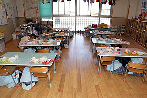 避難訓練が行われました　―地震の場合ー　全園児