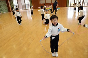 体操教室　がんばったね　さくら