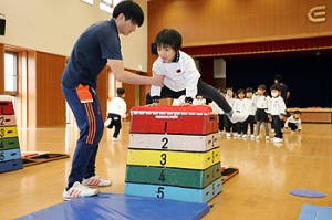 体操教室　がんばったね　さくら