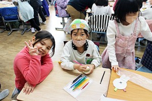 小学校で交流会が行われました　