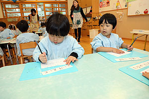 名前の練習をしました　ことり