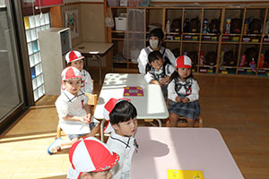 入園1日目の様子です　年少組