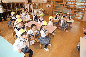 入園2日目の様子です　年少組