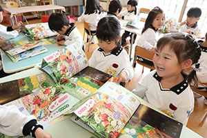年中組さんの保育活動の様子です　NO．2