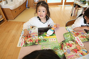 年中組さんの保育活動の様子です　NO．2