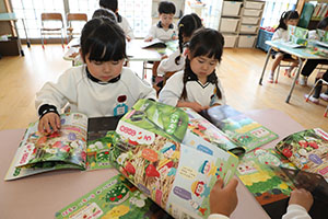 年中組さんの保育活動の様子です　NO．1