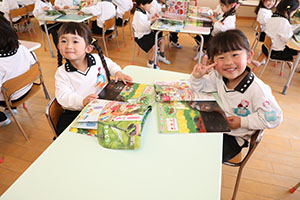 年中組さんの保育活動の様子です　NO．1