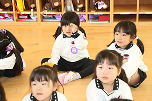 年中組さんの保育活動の様子です　NO．1