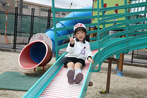 元気いっぱい園庭遊び　B・C・D・すみれ・さくら
