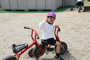 元気いっぱい園庭遊び　B・C・D・すみれ・さくら