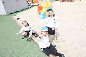 元気いっぱい園庭遊び　B・C・D・すみれ・さくら