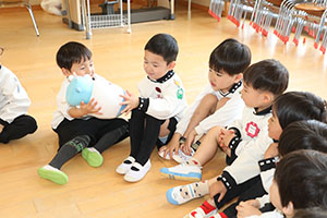 自己紹介ばくだんゲーム　ばら