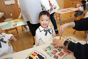 給食おいしかったね　　ぺんぎん・ひよこ・年少組　NO．2