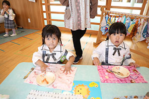 給食おいしかったね　　ぺんぎん・ひよこ・年少組　NO．1