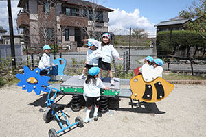 園庭遊び　C・さくら・たんぽぽ