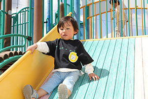 園庭遊び　ひよこ・あひる・ぺんぎん