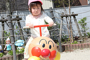 園庭遊び　ひよこ・あひる・ぺんぎん
