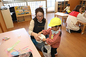 くるくるリボンの制作　あひる
