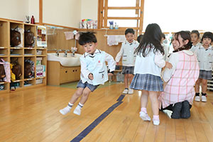 リズムジャンプ　A