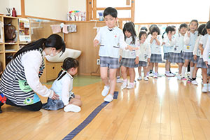 リズムジャンプ　A