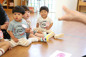 はじめての英語教室　楽しかったね　ぺんぎん・ひよこ・あひる