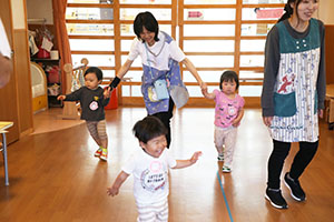 はじめての英語教室　楽しかったね　ぺんぎん・ひよこ・あひる