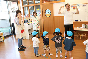 はじめての英語教室　楽しかったね　ぺんぎん・ひよこ・あひる
