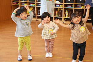 はじめての英語教室　楽しかったね　ぺんぎん・ひよこ・あひる