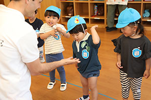 はじめての英語教室　楽しかったね　ぺんぎん・ひよこ・あひる