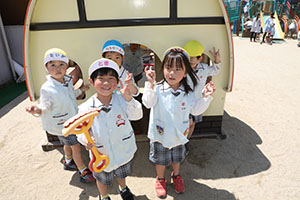 元気いっぱい園庭遊び　