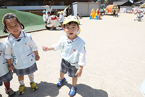 元気いっぱい園庭遊び　