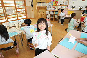 こいのぼりの制作　たんぽぽ