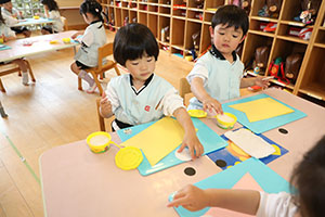 こいのぼりの制作　きりん