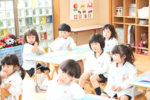 こいのぼりの制作　きりん