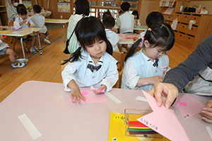 こいのぼりの制作　りす