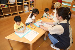 線を書く練習をしました　あひる