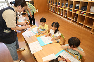 線を書く練習をしました　あひる