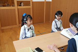 視力・聴力検査がありました　　年長組