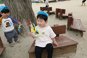 こいのぼりと記念撮影　ひよこ・あひる・ぺんぎん